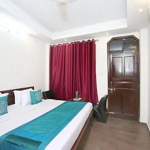 *** Hotel Oyo Sai India